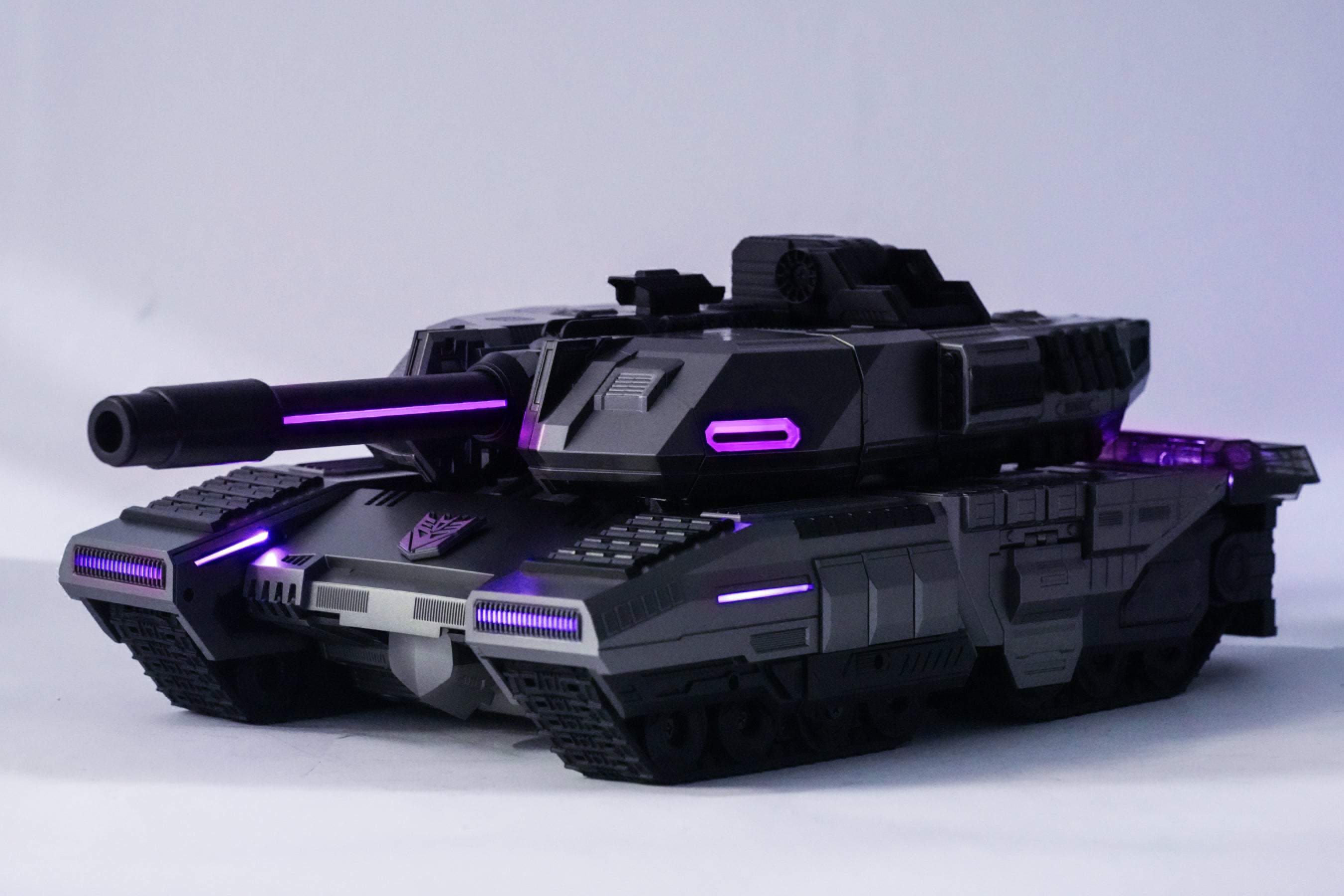 Megatron Flagship – Robot auto-convertible