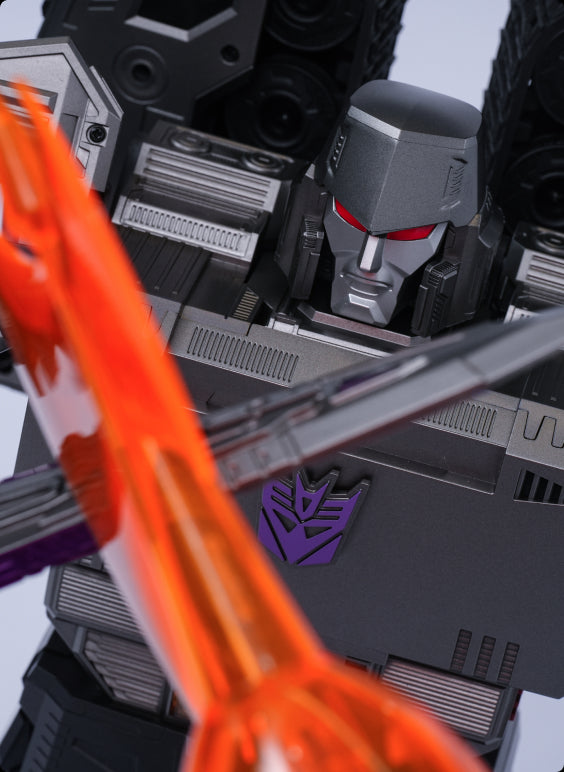 Robosen Megatron Flagship – Robot auto-convertible